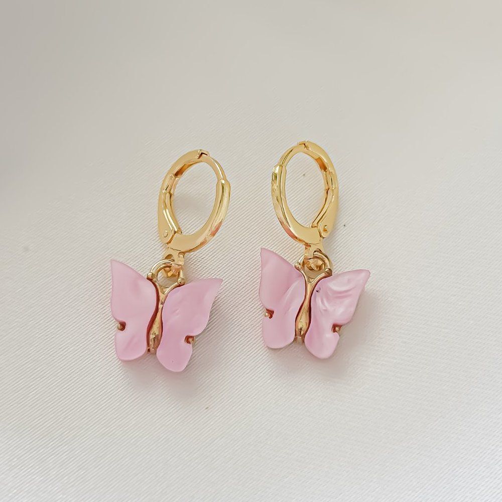 5/$25 Hypoallergenic Acrylic Pink Butterfly Huggie Hoop